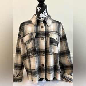 LA MIEL Plaid Jacket in Black and Cream Distressed Sz: S Cropped Shacket